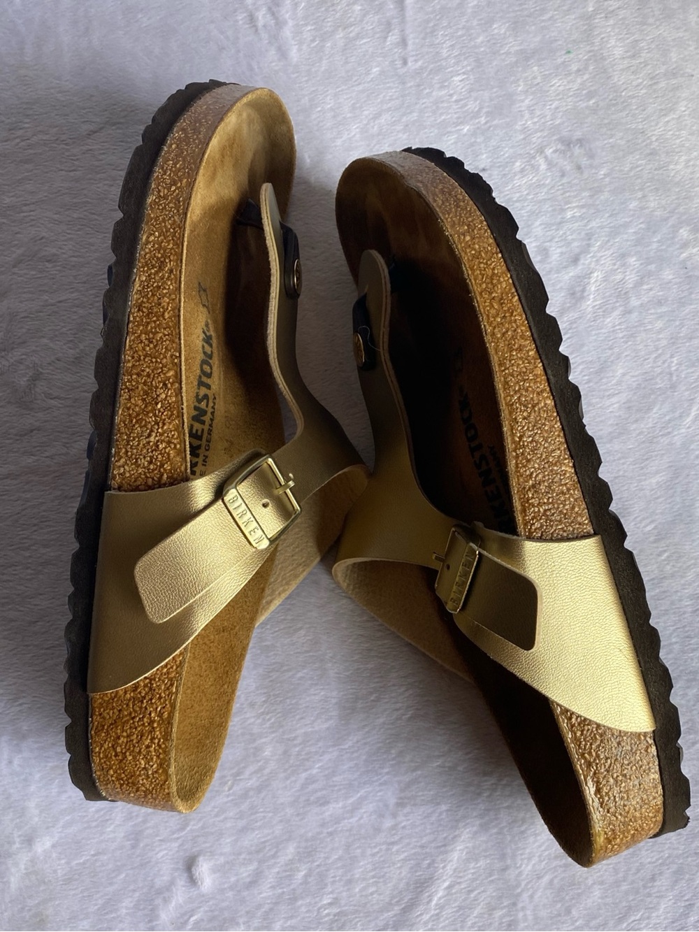 Birkenstock Gizeh Gold Leather Thong Sandals Women’s 38 US 7-7.5 - Picture 7 of 10